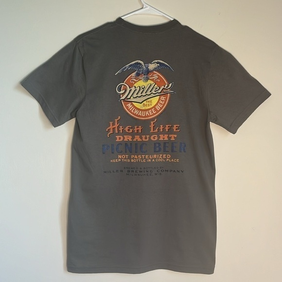MILLER BREWING COMPANY VINTAGE GRAPHIC T-SHIRT ✨✨✨ - Picture 3 of 4